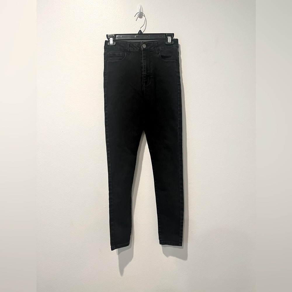 Forever 21 Women's Black Skinny Jeans